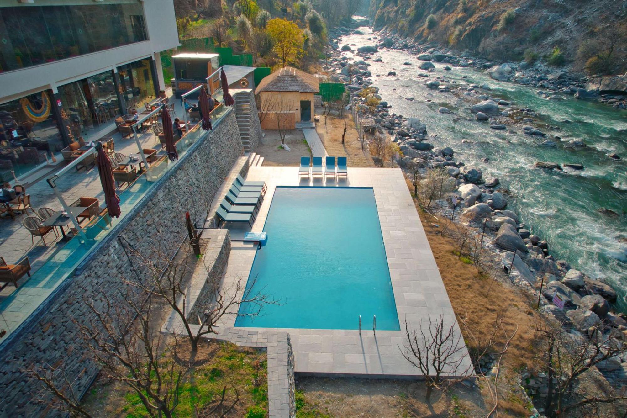 Echor Palm Bliss Riverside Resort & Spa Kasol Exteriör bild