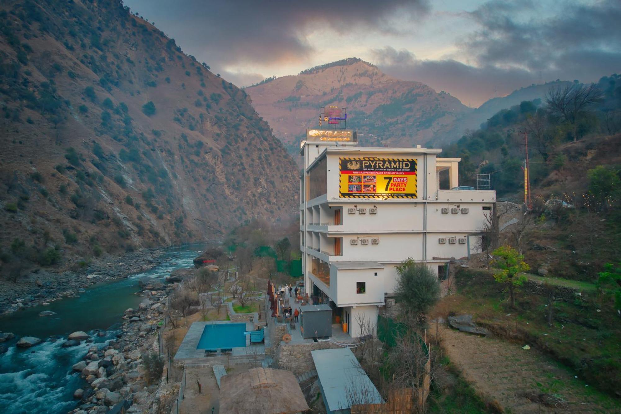 Echor Palm Bliss Riverside Resort & Spa Kasol Exteriör bild